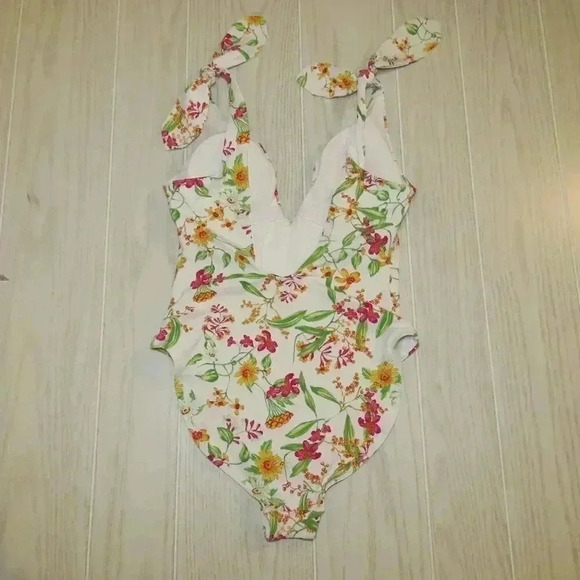Aqua Womens One Piece Floral Swimsuit Size Small - Picture 4 of 12